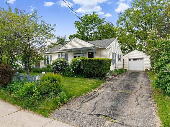 2nd image of 54 Birch Court