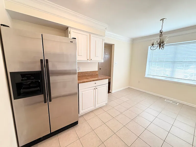 14899 Emberdale Dr — Photo 4