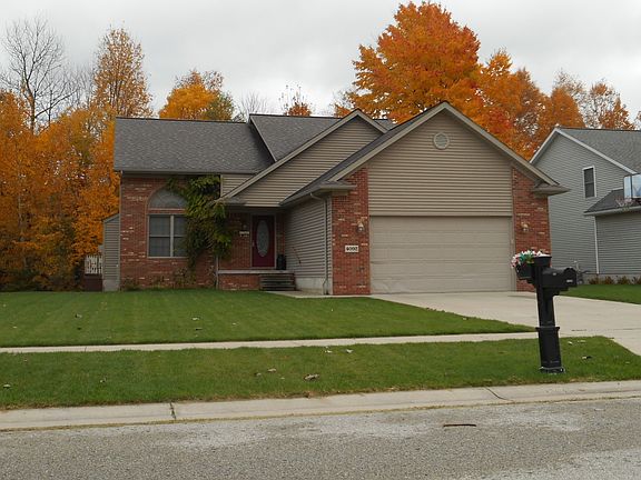 2nd image of 4092 Lancaster Dr