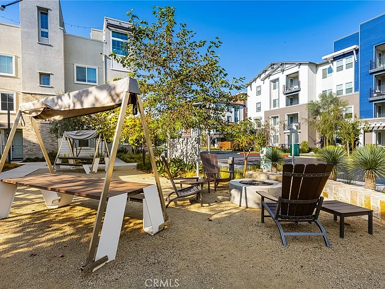 663 S Mosaic St — Photo 36