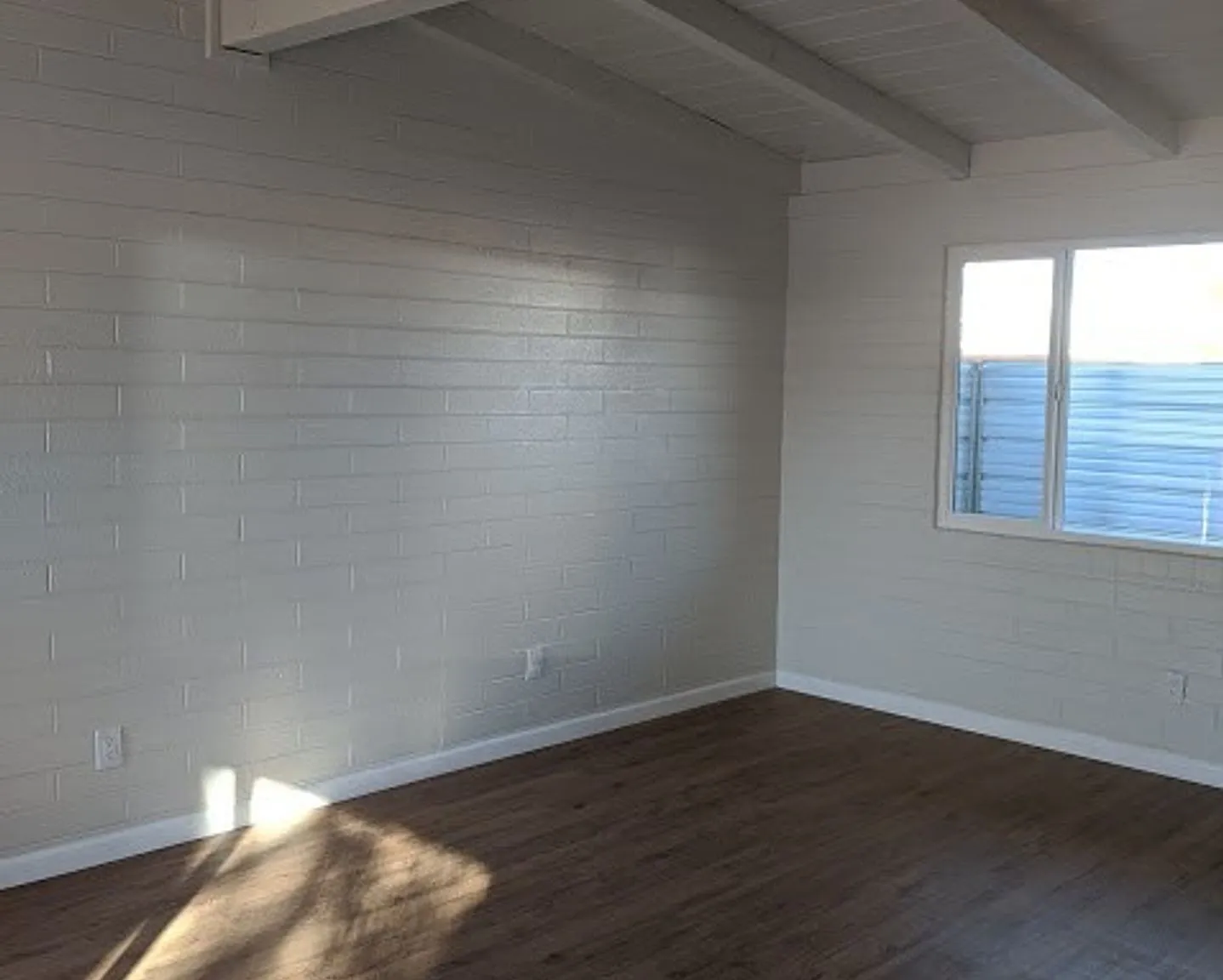 2 bed, 1.0 bath, 850 sqft, $1,150 — Photo 1