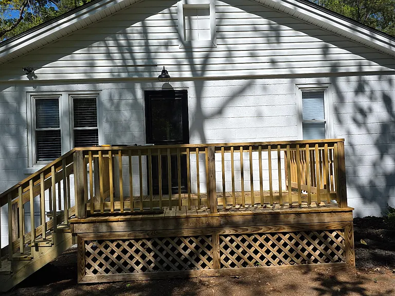 1108 Mapleton St — Photo 18