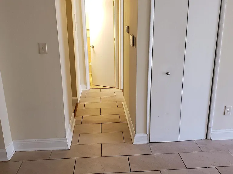 570 Wilson Bridge Dr #OXON HILL — Photo 2