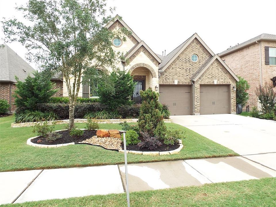 1st image of 10815 Croftmore Dr