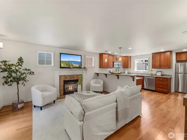 1608 NW 65th Street #A, Seattle, WA 98117