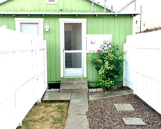 4th image of 11417 Nardo St