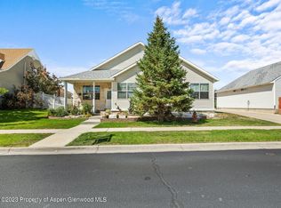 432 Columbine Dr, Rifle, CO 81650