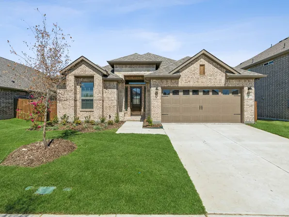 710 Majestic Oak Ln, Waxahachie, TX 75165
