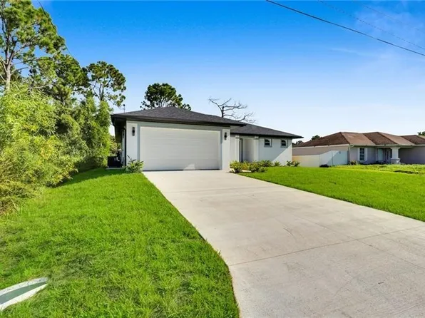 2805 26th St SW, Lehigh Acres, FL 33976