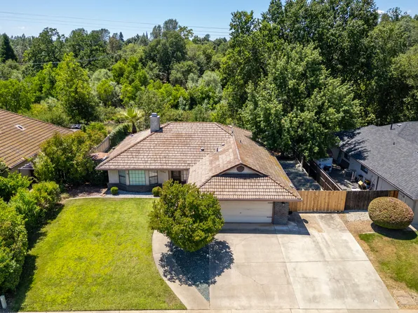 3664 Somerset Ave, Redding, CA 96002