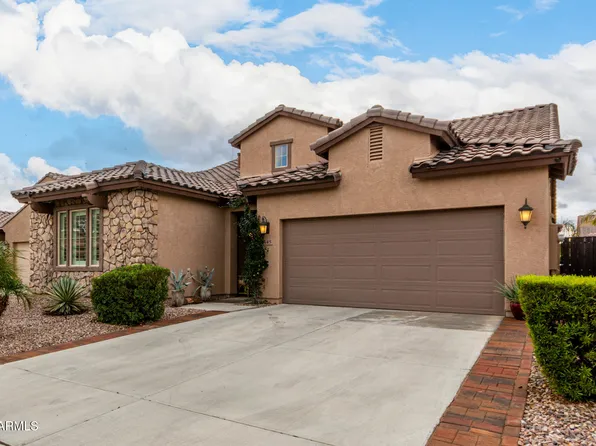 445 E RED MESA Trail, San Tan Valley, AZ 85143