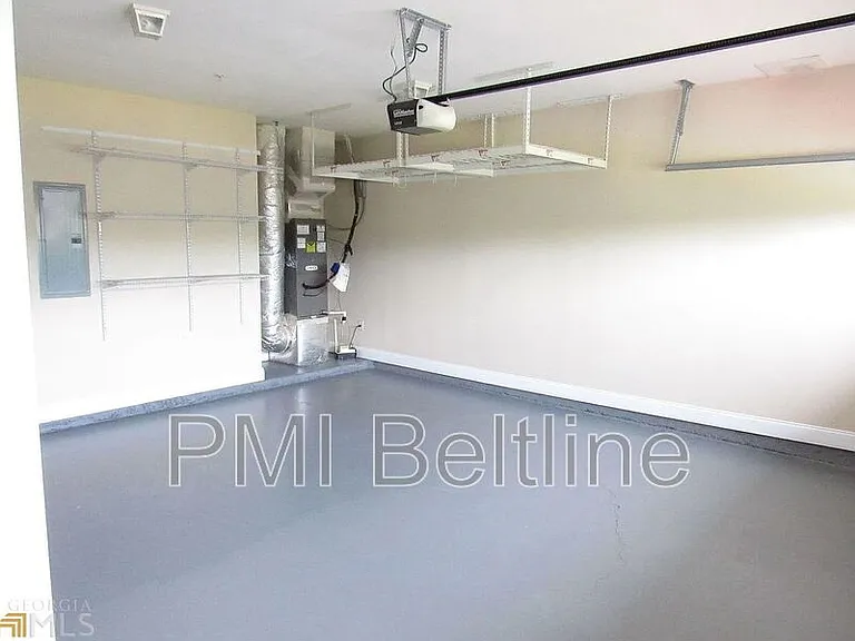 506 Williamson St SE — Photo 31