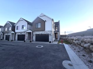 661 W Cottage Ridge Ln, Murray, UT 84123