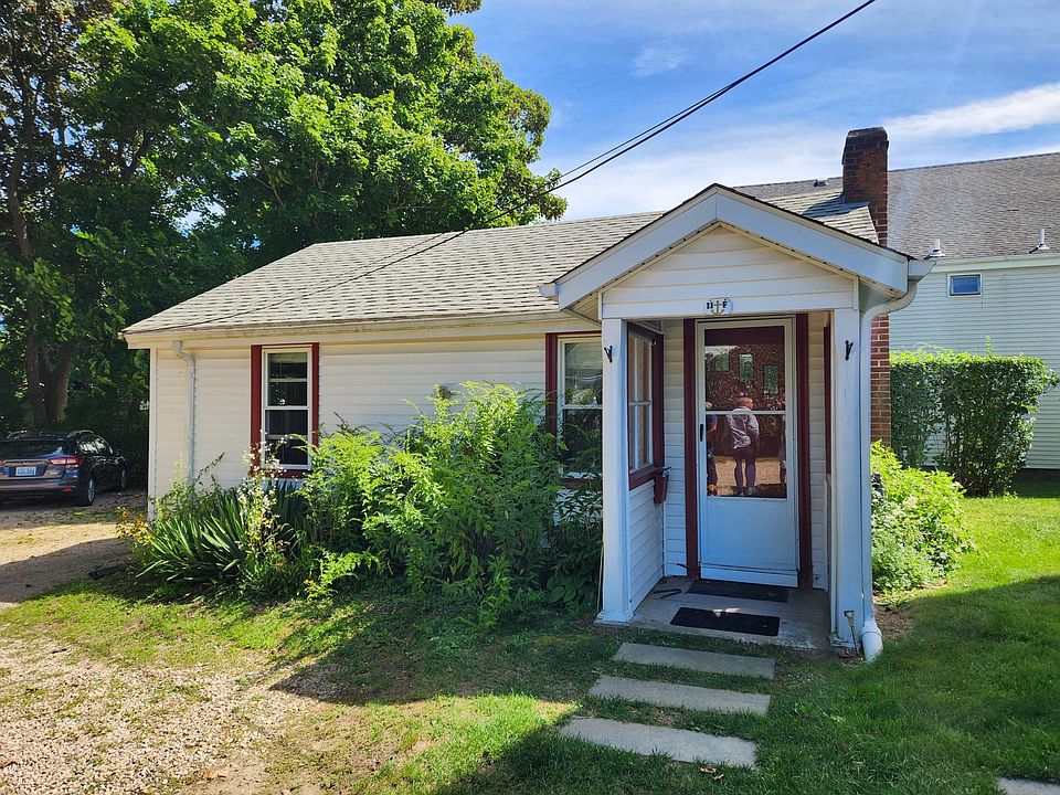 11 Perkins Ave APT F, Narragansett, RI 02882 Zillow