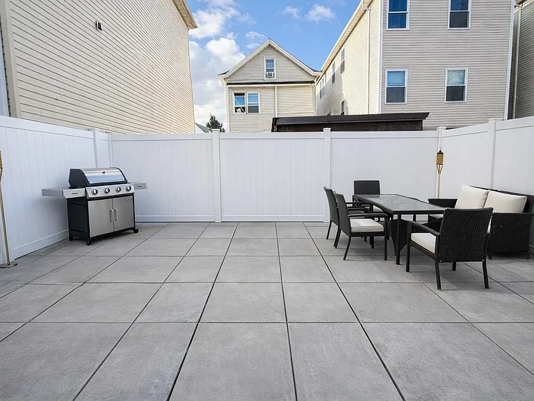 BACKYARD (FULLY FENCED IN)
