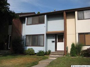 21 Dennison Dr, East Windsor, NJ 08520