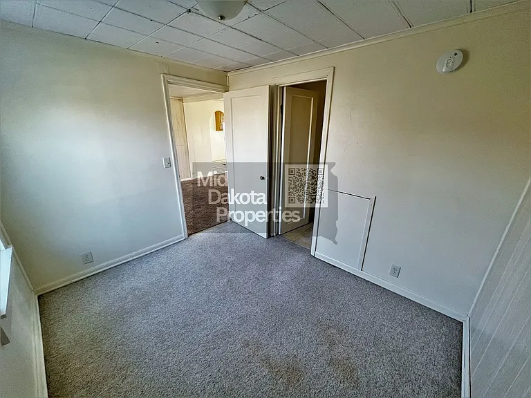 501 W 3rd Ave — Photo 11