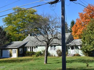 109 Brink Hill Rd, Greentown, PA 18426