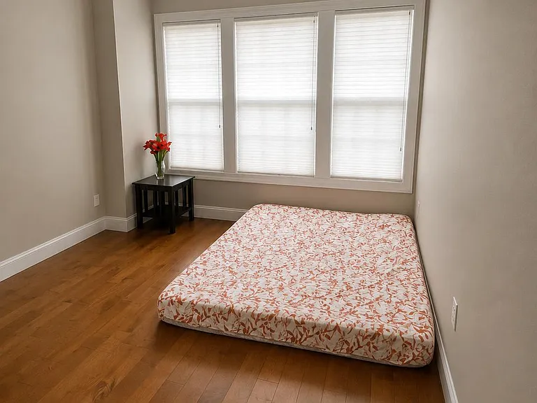 Guest bed/office