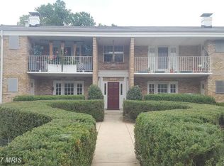 1130 S Washington St APT 101, Falls Church, VA 22046
