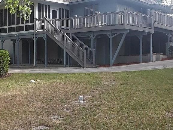 3rd image of 315 Mobley Dr