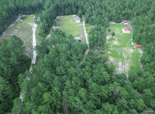 8176 Gin Rd, Milton, FL 32571