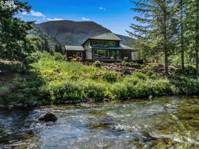 24940 E Tillicum St, Welches, OR, 97067