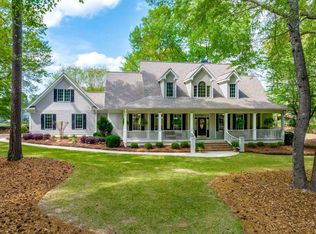 1081 Fairway Ridge Rd, Greensboro, GA 30642