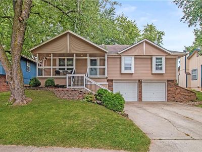 1819 SE 3rd St, Lees Summit, MO, 64063