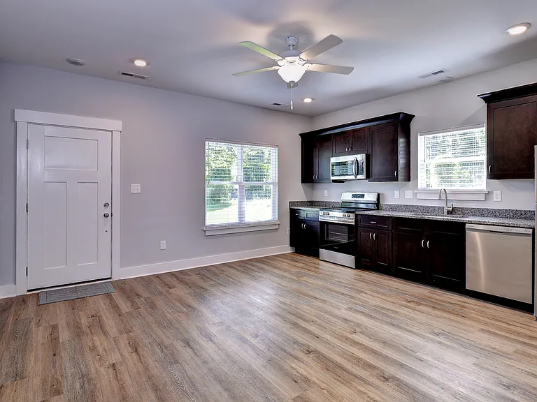 224A Curry Dr — Photo 7