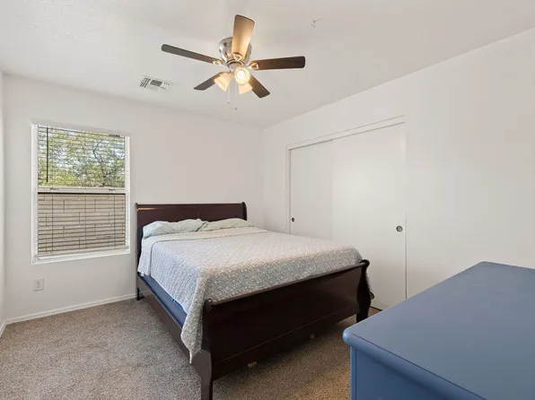 5840 E Tercel Dr, Tucson, AZ 85756