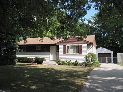 3rd image of 2970 Galewood St