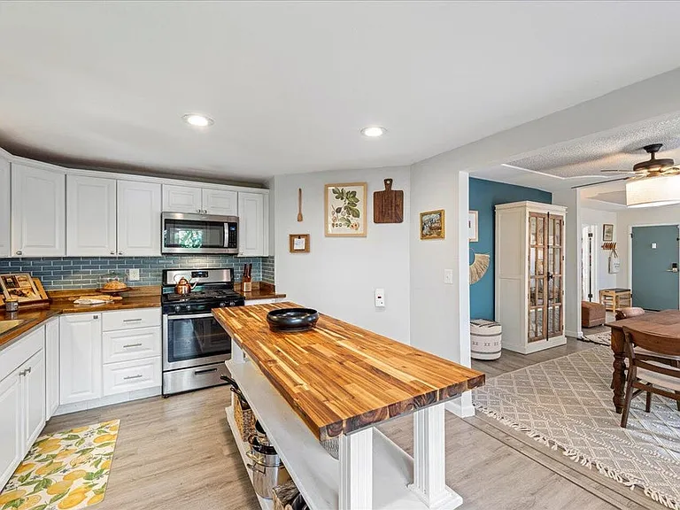 638 S 4th St — Photo 20