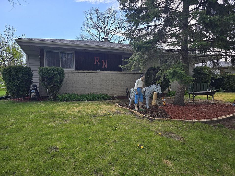 1st image of 3838 W Birchwood AVENUE