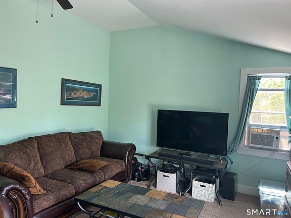 3rd image of 27B Ferry Rd