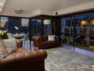 10750 Wilshire Blvd APT 402, Los Angeles, CA, 90024