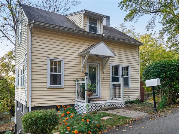 109 Vinegar Hl, Ithaca, NY 14850