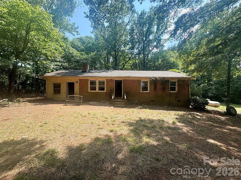 2nd image of 4422 Austin Rd