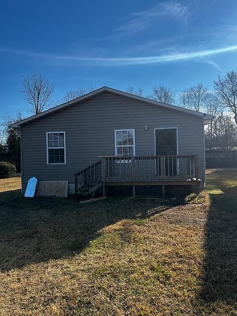 2nd image of 454 Rockfort Rd