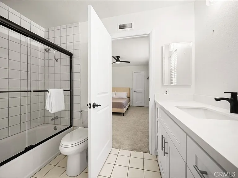 731 Langer Dr — Photo 31