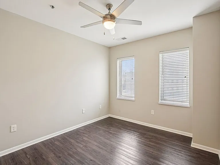 Midtown Plaza — Photo 76