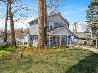 602 N Scott Dr #1, Valparaiso, IN 46383