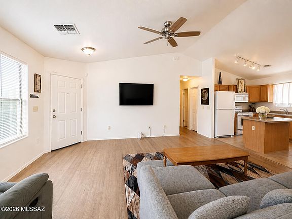 4th image of 13211 E Mineta Ridge Dr