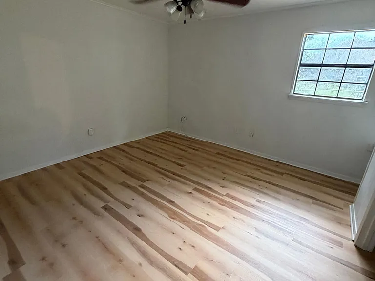 111 N Island View Ave — Photo 7