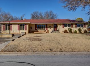 2259 E Mirabeau St, Springfield, MO 65804