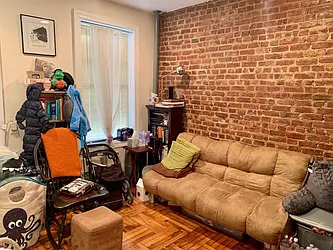 Rented by Living New York