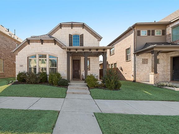 2nd image of 3607 Sevilla Dr