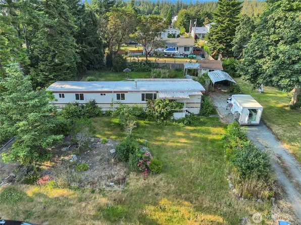 864 Saratoga Way, Camano Island, WA 98282