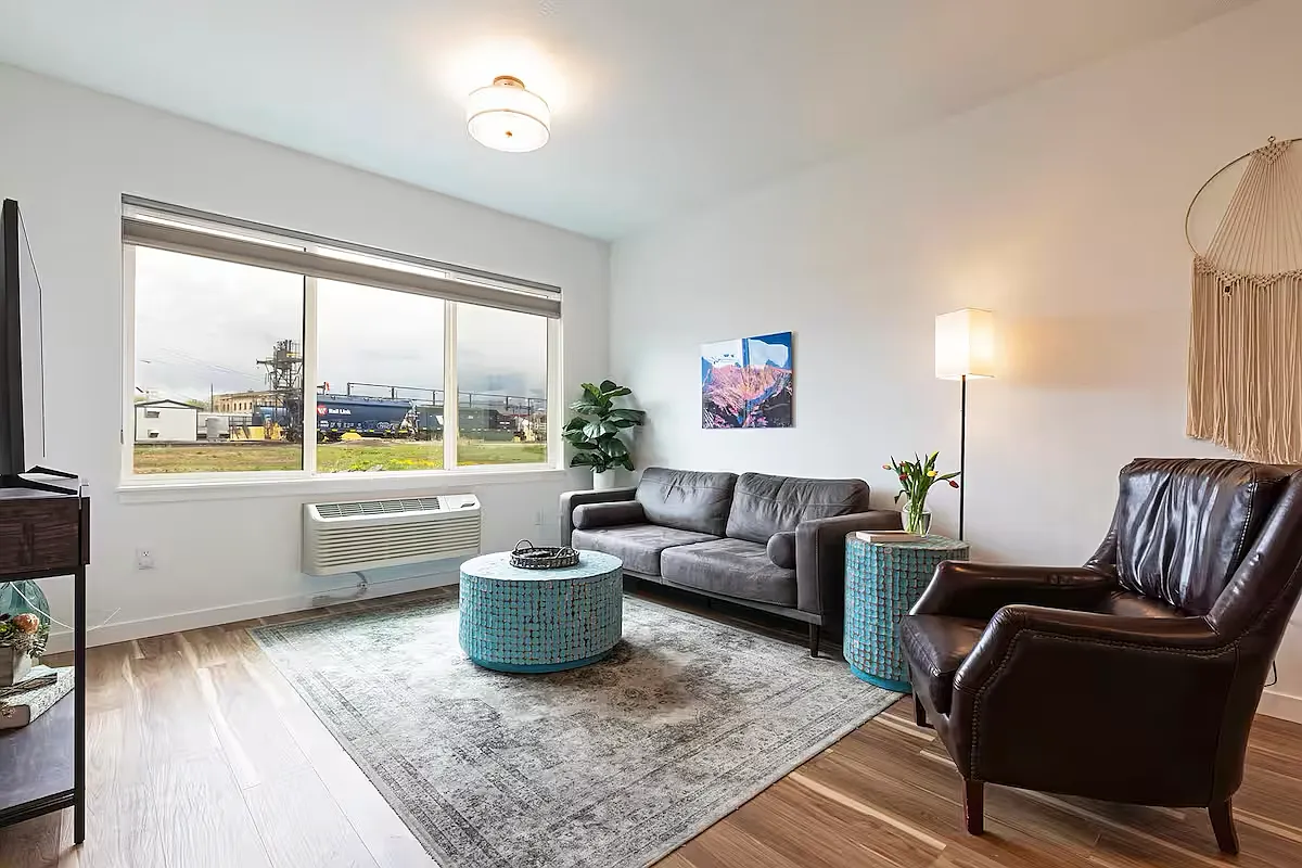 1 bed, 557 sqft, $2,250 — Photo 3