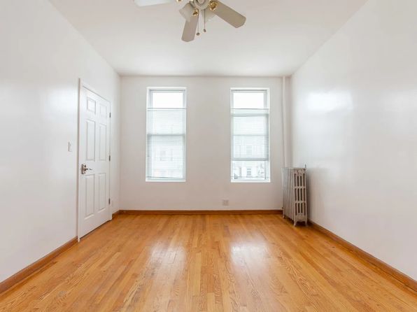 320 42nd St Floor 2